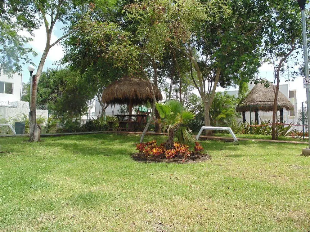 Suites Riviera Maya Πλάγια Ντελ Κάρμεν 4*,  Μεξικό